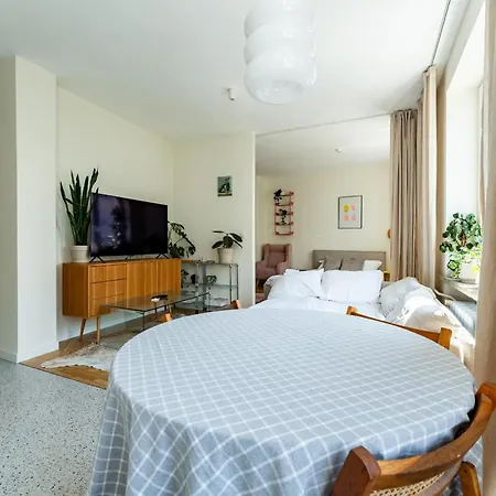 Apartamento Marina Deluxe By Bookinghost